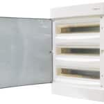 Zekeringkast "INBOUW" tehnoplast 3 rijen x 18 modules