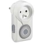 Mechanische schakelklok met stekker 2P+A 16A - 3680W - 230V