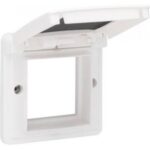 Aanpaskader met klapdeksel voor 45x45mm-functies in in spuitwaterdichte montagedozen, wit